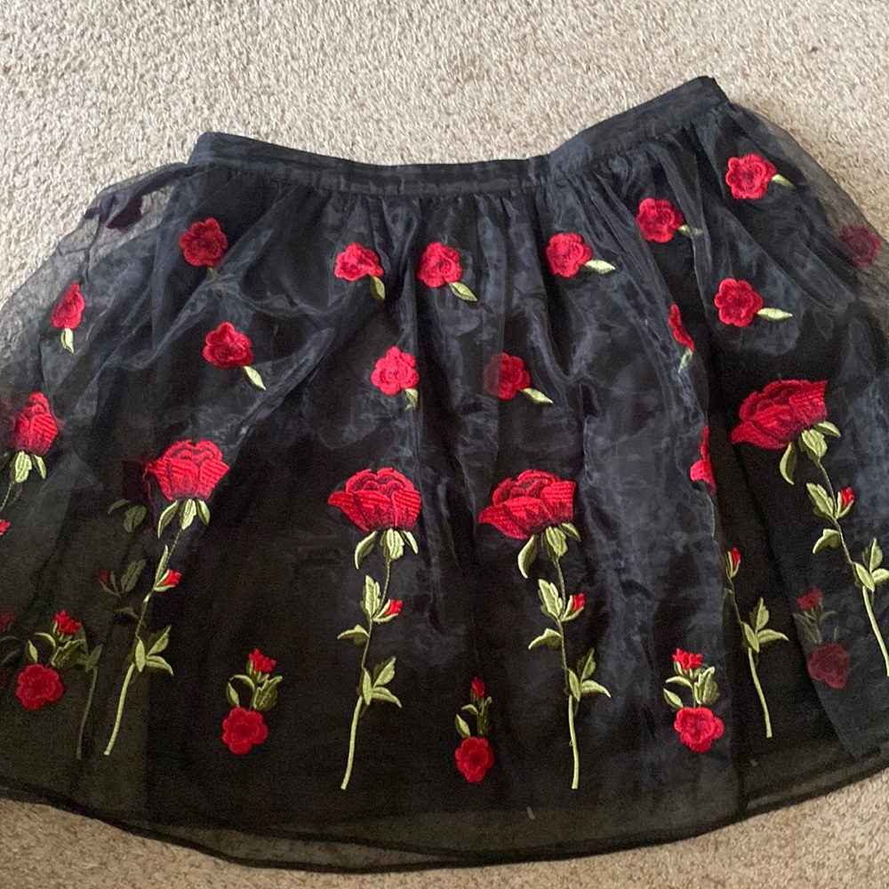 Rose midi skirt